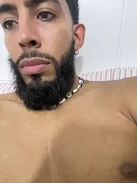 Alessandro  Rossi online show from 12-22-25, 05:57