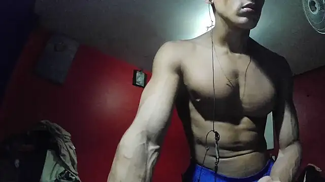 Snapshot of crazylatinguyy chatting on 02-04-26, 02:50 crazylatinguyy online show from 02-04-26, 02:50