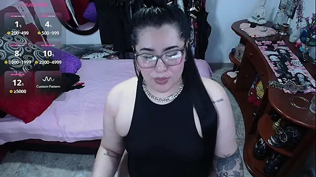 lufek23 online show from 02-03-26, 01:49