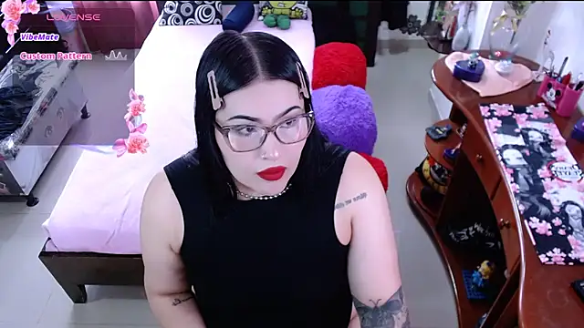 lufek23 online show from 02-28-25, 02:20