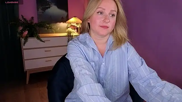 Lazy Lady online show from 09-10-25, 09:19