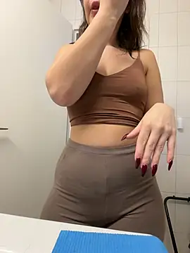 TheCinderella online show from 01-12-26, 04:36