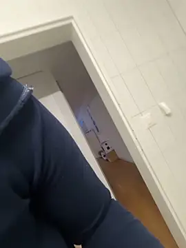 TheCinderella online show from 10-17-25, 09:01