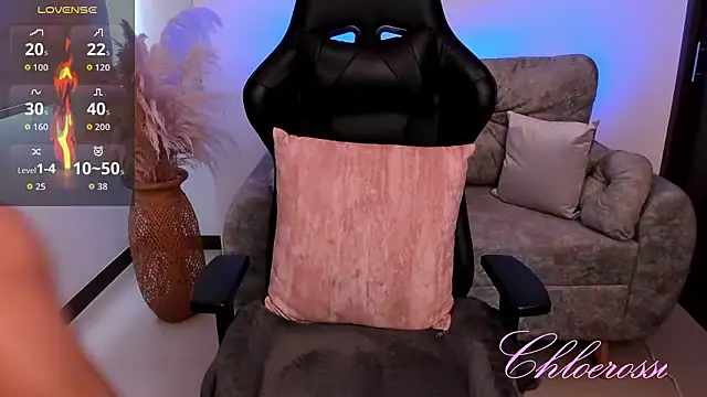 chloerossi online show from 01-10-26, 04:02