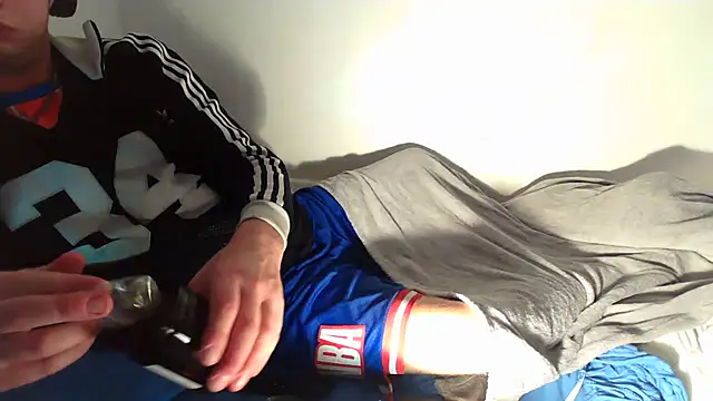 Snapshot of Tobi907790 chatting on 11-11-25, 02:28 Tobi907790 online show from 11-11-25, 02:28