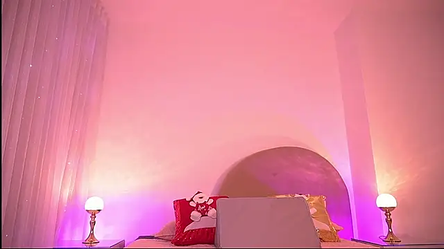 danna berlin  online show from 12-02-25, 07:26