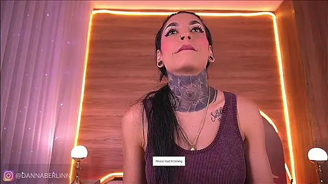 Snapshot of danna_berlin_ chatting on 02-05-26, 07:21 danna berlin online show from 02-05-26, 07:21
