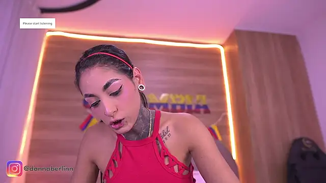 danna berlin  online show from 07-10-26, 07:25