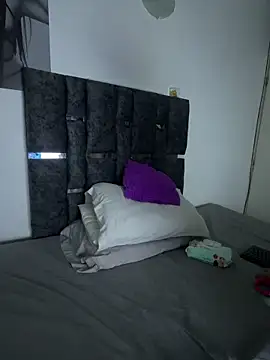 Natasharuso online show from 03-25-26, 08:35