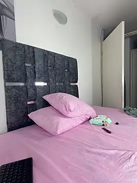 Natasharuso online show from 03-09-26, 09:46