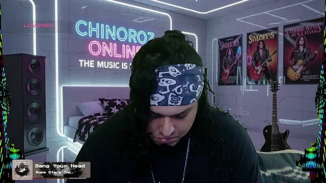 Snapshot of chino_roz chatting on 10-04-25, 11:39 chino roz online show from 10-04-25, 11:39