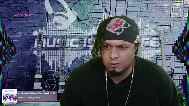 Snapshot of chino_roz chatting on 03-07-25, 02:01 chino roz online show from 03-07-25, 02:01