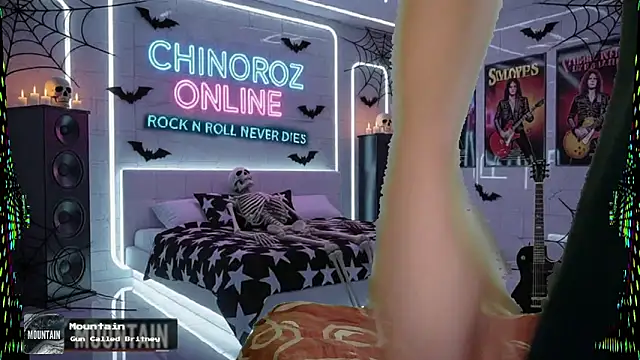 chino roz online show from 10-24-25, 11:37