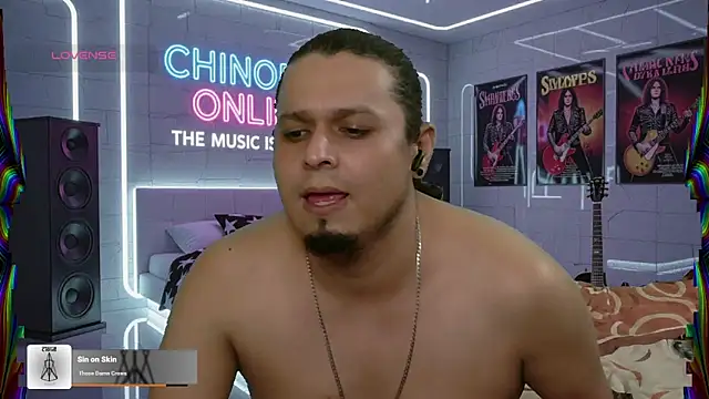 Snapshot of chino_roz chatting on 09-21-25, 06:51 chino roz online show from 09-21-25, 06:51