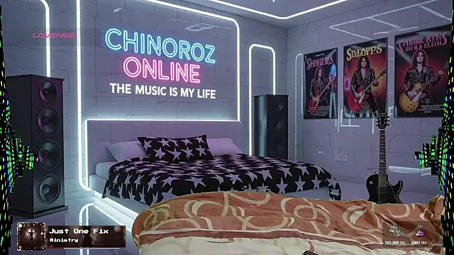 Snapshot of chino_roz chatting on 10-21-25, 08:47 chino roz online show from 10-21-25, 08:47