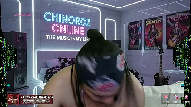 Snapshot of chino_roz chatting on 10-18-25, 12:56 chino roz online show from 10-18-25, 12:56