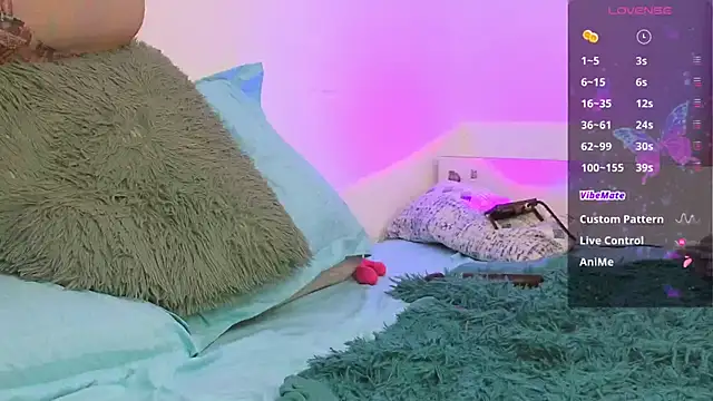 Snapshot of KrisztyAna chatting on 12-10-24, 07:05 KrisztyAna online show from 12-10-24, 07:05