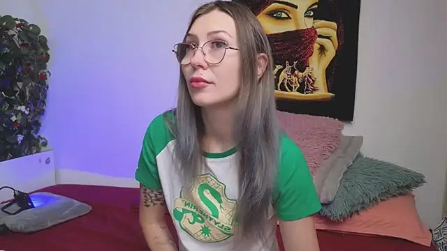 KrisztyAna online show from 12-04-25, 04:22