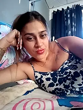 Snapshot of Latina_sexy1 chatting on 03-15-26, 05:42 Latina sexy1 online show from 03-15-26, 05:42