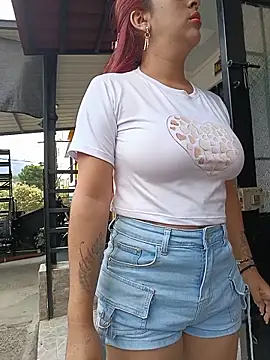 Latina sexy1 online show from 06-15-26, 01:44