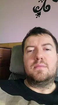 BeautifulPenis2002 online show from 02-28-25, 09:25