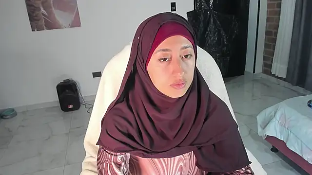 adila anich online show from 01-09-26, 12:39