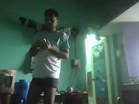 Snapshot of Exhibboi4fun chatting on 09-20-25, 01:21 Exhibboi4fun online show from 09-20-25, 01:21