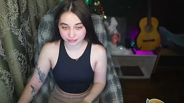 delicatedBailey online show from 02-08-25, 05:29