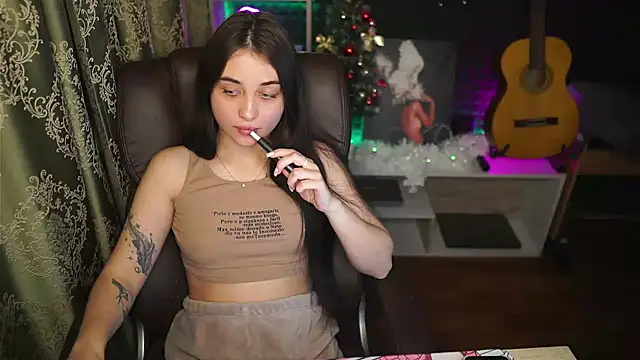 delicatedBailey online show from 12-12-24, 03:59