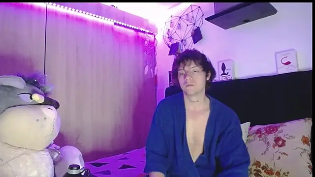 Santiago kiler online show from 03-24-26, 10:04