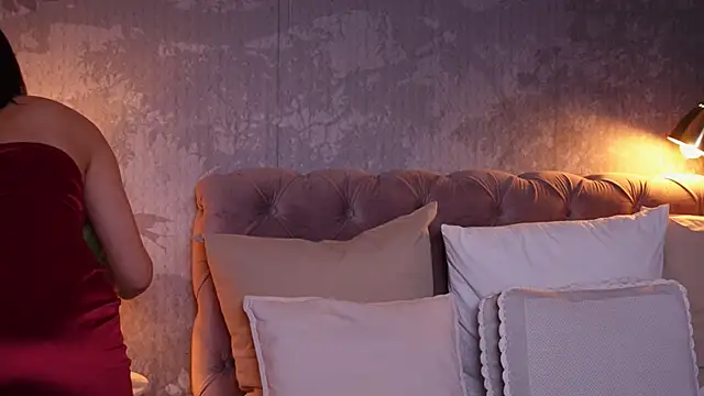 Snapshot of AngelaFay chatting on 01-17-25, 05:32 AngelaFay online show from 01-17-25, 05:32