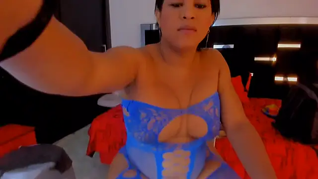 Snapshot of Dollperverthot chatting on 07-18-26, 12:14 Dollperverthot online show from 07-18-26, 12:14