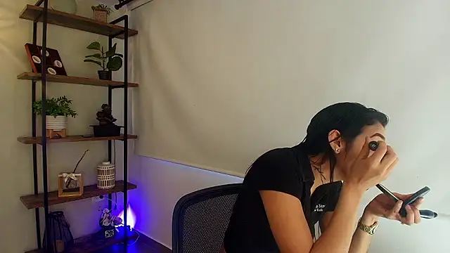 Sassy--Girl online show from 03-11-26, 06:13