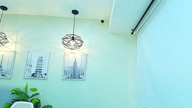 Sassy--Girl online show from 10-21-25, 06:40