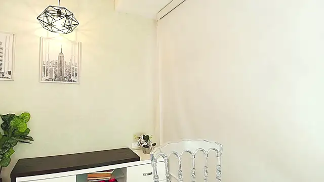 Sassy--Girl online show from 09-18-25, 06:11