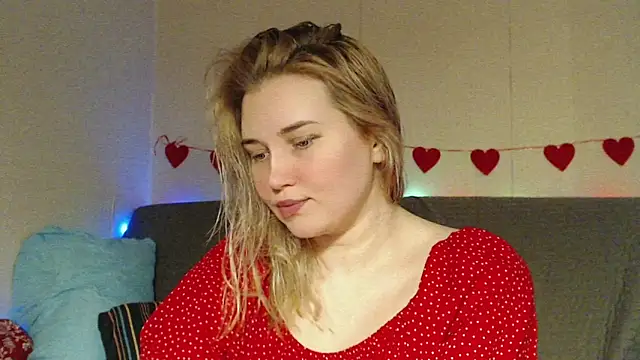 mmmPinUpGirl online show from 03-27-26, 07:15