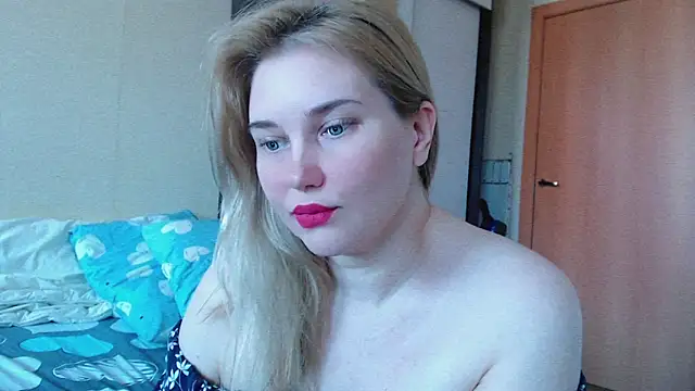 Snapshot of mmmPinUpGirl chatting on 06-21-26, 09:59 mmmPinUpGirl online show from 06-21-26, 09:59