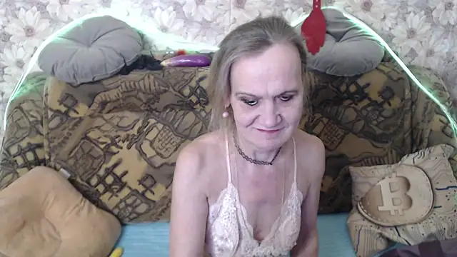 MissBekker online show from 11-30-25, 05:30