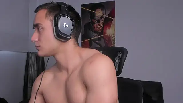 Snapshot of AlexRivera6 chatting on 02-17-25, 11:00 AlexRivera6 online show from 02-17-25, 11:00