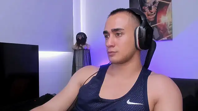 Snapshot of AlexRivera6 chatting on 12-17-24, 07:59 AlexRivera6 online show from 12-17-24, 07:59