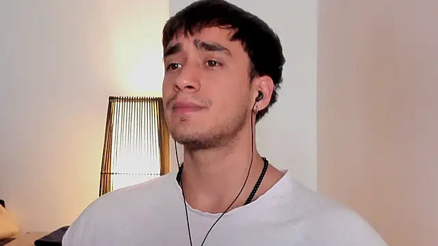 Snapshot of AlexRivera6 chatting on 02-01-26, 09:02 AlexRivera6 online show from 02-01-26, 09:02