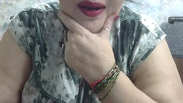 Kavya XX online show from 05-11-26, 05:54