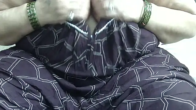 Kavya XX online show from 05-01-26, 01:43