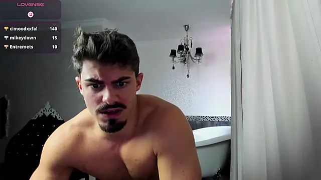 WilsonJules online show from 10-04-25, 07:43