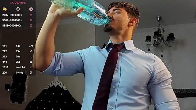 WilsonJules online show from 10-20-25, 04:47