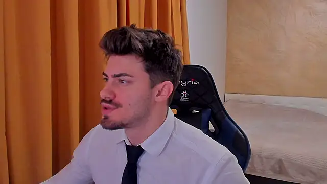 WilsonJules online show from 03-21-25, 01:23