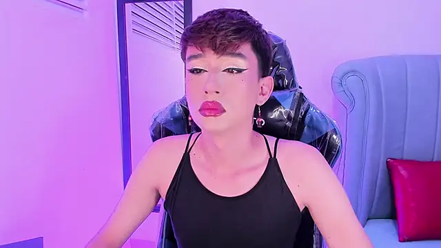 Chris boy  online show from 04-12-26, 08:28