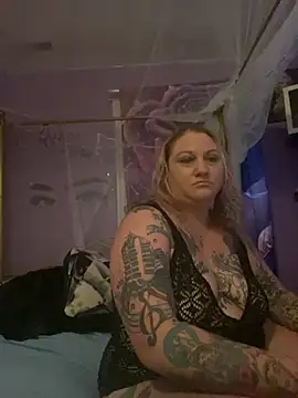 SexyZannaRose online show from 09-15-25, 10:10