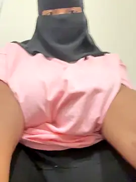 Submissive Arab online show from 10-27-25, 09:38