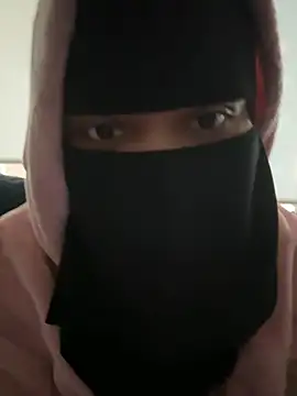 Submissive Arab online show from 05-17-26, 05:24